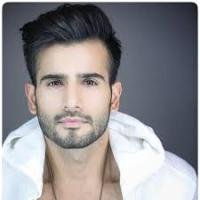 Actor-Karan-Tacker-Contact