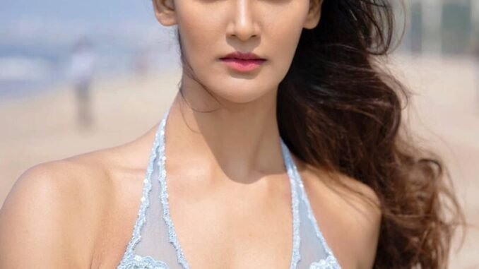 Mukti-Mohan-Age-Height-Weight-Size-819x1024
